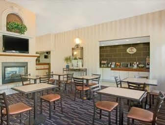 Garner Salt Airport By Ihg